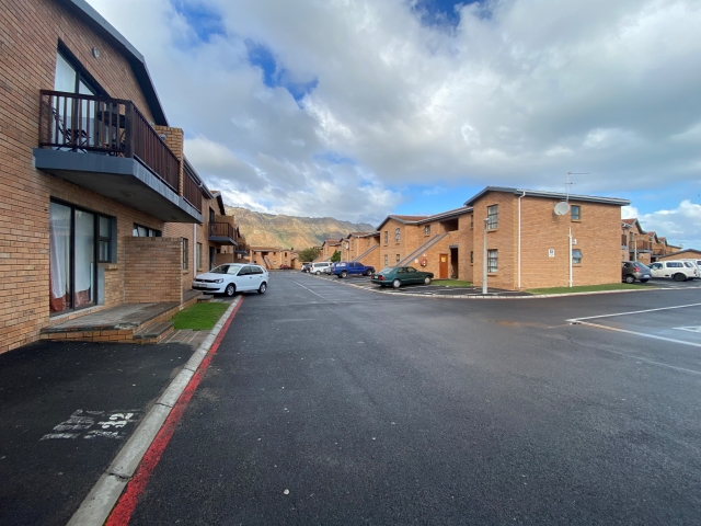 2 Bedroom Property for Sale in Sea Breeze Western Cape